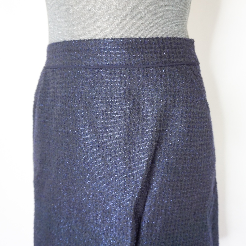 CHANEL Uniform Textured Blue Metallic Mini Skirt - Picture 6 of 7